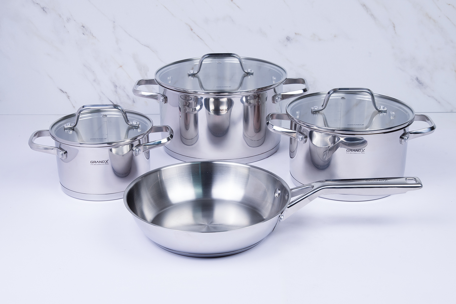 Bộ nồi inox GrandX GX605 và GX603 có cấu tạo đáy nồi 3 lớp siêu dày.